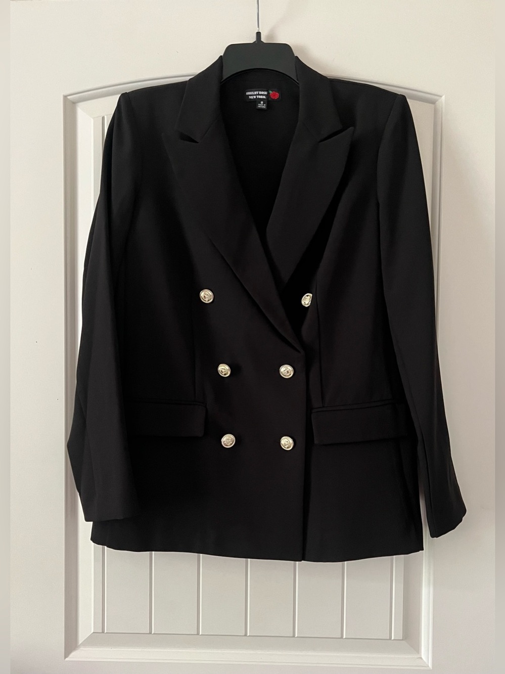 Shelby Rose New York Double-Breasted Black Blazer Gold Buttons Captains Size 8
g